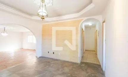 Casa para Venda - Bairro Fátima, 3 Quartos,  60 m² - Canoas