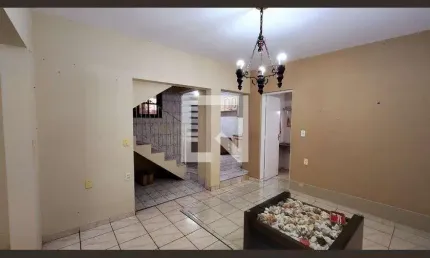 Casa para Venda - Tulipas, 3 Quartos,  285 m² - Jundiaí