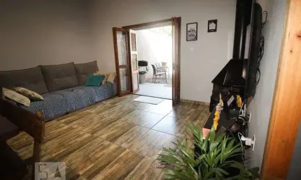 Casa para Venda - Sarandi, 2 Quartos,  100 m² - Porto Alegre