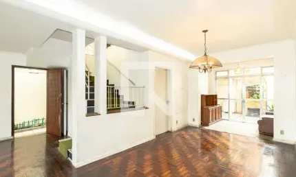 Casa para Venda - Moema, 4 Quartos,  130 m² - São Paulo