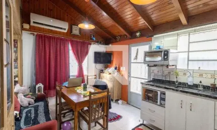 Casa para Venda - Hipica, 1 Quarto,  61 m² - Porto Alegre