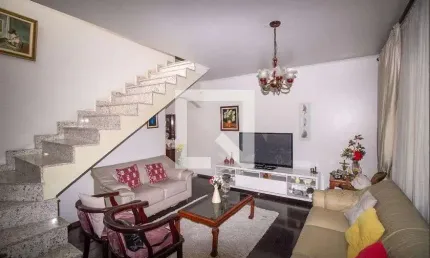 Casa para Venda - Jardim Teresa, 3 Quartos,  299 m² - São Paulo