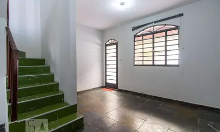 Casa para Venda - Floramar, 2 Quartos,  75 m² - Belo Horizonte
