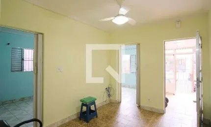 Casa para Venda - Vila Carrão, 2 Quartos,  77 m² - São Paulo