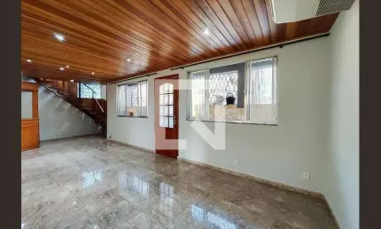 Casa para Venda - Vila Isabel, 4 Quartos,  150 m² - Rio de Janeiro