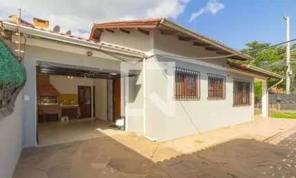 Casa para Venda - Bairro Fátima, 3 Quartos,  104 m² - Canoas