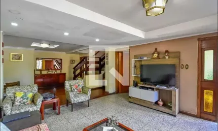 Casa para Venda - Partenon, 5 Quartos,  350 m² - Porto Alegre