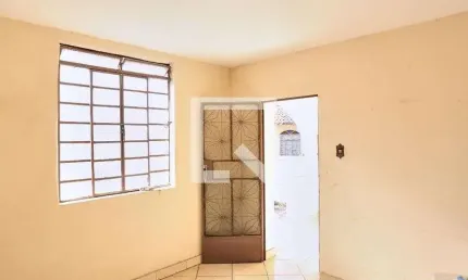 Casa para Venda - Ipiranga, 2 Quartos,  160 m² - Belo Horizonte