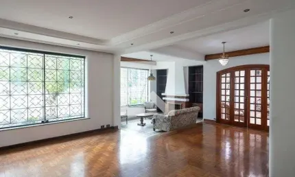 Casa para Venda - Bosque da Saúde, 3 Quartos,  285 m² - São Paulo
