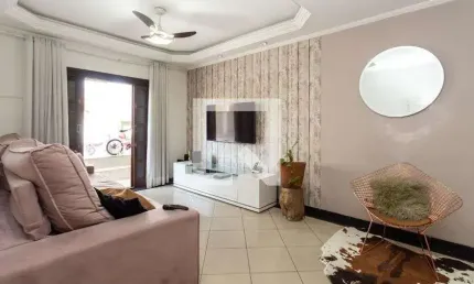 Casa para Venda - Picanço, 4 Quartos,  142 m² - Guarulhos