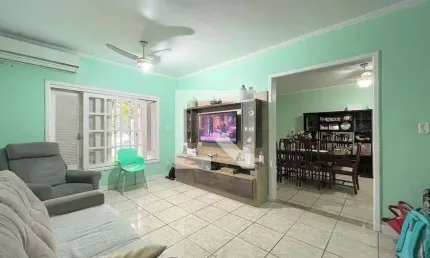 Casa para Venda - Jardim Itu-Sabará, 4 Quartos,  310 m² - Porto Alegre