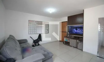 Casa para Venda - Camargos, 4 Quartos,  372 m² - Belo Horizonte