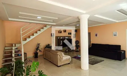 Casa para Venda - Taquara, 3 Quartos,  325 m² - Rio de Janeiro