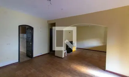 Casa para Venda - Piratininga, 5 Quartos,  200 m² - Niterói