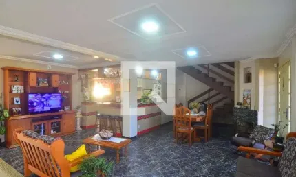 Casa para Venda - Nossa Sra das Graças, 3 Quartos,  270 m² - Canoas