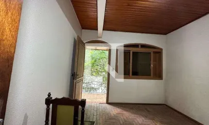 Casa para Venda - Santos Dumond, 3 Quartos,  196 m² - São Leopoldo