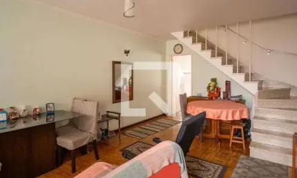 Casa para Venda - Bosque da Saúde, 2 Quartos,  130 m² - São Paulo