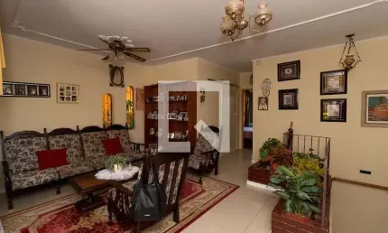 Casa para Venda - Jardim Lindóia, 3 Quartos,  240 m² - Porto Alegre