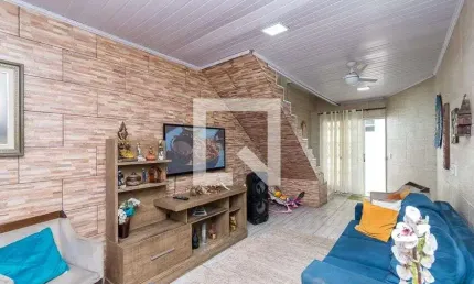 Casa para Venda - Olaria, 3 Quartos,  230 m² - Rio de Janeiro