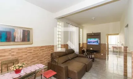 Casa para Venda - Penha, 6 Quartos,  195 m² - Rio de Janeiro