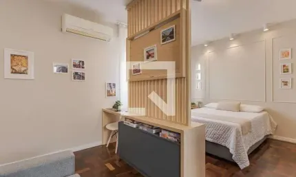 Kitnet / Stúdio para Venda - Santa Cecília, 1 Quarto,  32 m² - Porto Alegre
