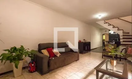 Casa para Venda - Jardim Cocaia, 3 Quartos,  180 m² - Guarulhos