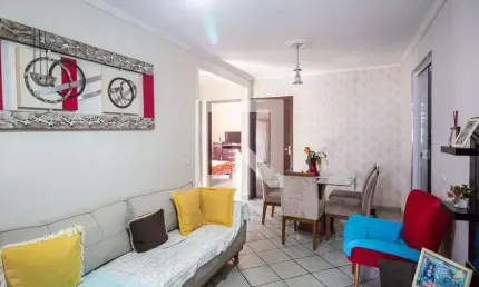 Casa para Venda - Vila Carmosina, 2 Quartos,  250 m² - São Paulo