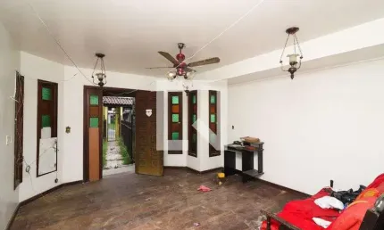 Casa para Venda - Cavalhada, 4 Quartos,  300 m² - Porto Alegre