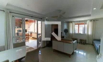 Casa para Venda - Barreto, 2 Quartos,  260 m² - Niterói
