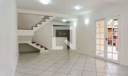 Casa para Venda - Piratininga, 3 Quartos,  98 m² - Niterói