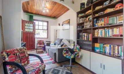 Casa para Venda - Nonoai, 2 Quartos,  326 m² - Porto Alegre
