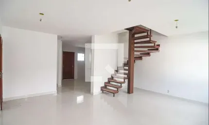 Casa para Venda - Serra Grande, 3 Quartos,  105 m² - Niterói