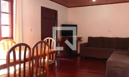 Casa para Venda - Feitoria, 2 Quartos,  50 m² - São Leopoldo