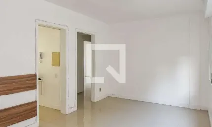 Apartamento para Venda - Mont&apos;Serrat, 3 Quartos,  80 m² - Porto Alegre