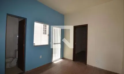 Casa para Venda - Olaria, 1 Quarto,  60 m² - Rio de Janeiro