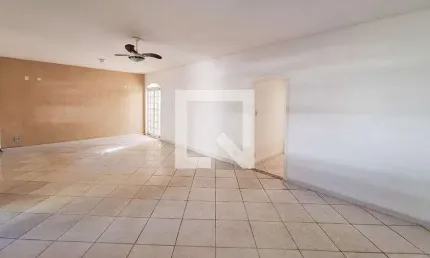 Casa para Venda - Piratininga, 3 Quartos,  330 m² - Niterói