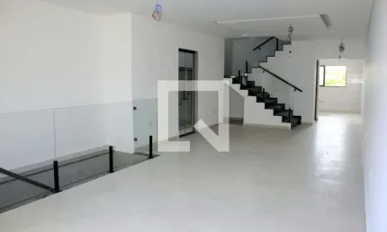Casa para Venda - Jardim Cocaia, 3 Quartos,  260 m² - Guarulhos