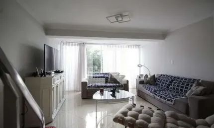 Casa para Venda - Água Fria, 4 Quartos,  262 m² - São Paulo