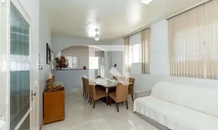 Casa para Venda - Camargos, 3 Quartos,  380 m² - Belo Horizonte