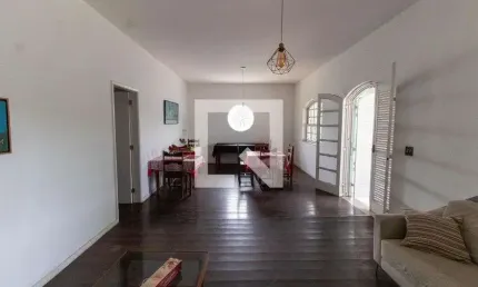 Casa para venda - piratininga, 6 quartos,  590 m² - niterói