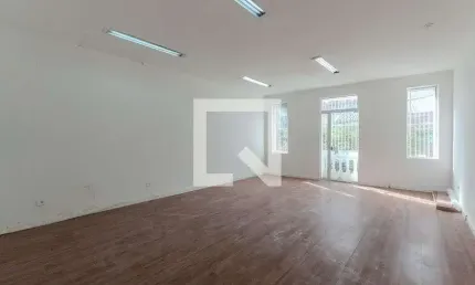 Casa para Venda - Bela Vista, 3 Quartos,  201 m² - São Paulo