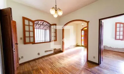 Casa para Venda - João Pinheiro, 3 Quartos,  735 m² - Belo Horizonte