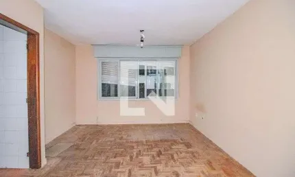 Kitnet / Stúdio para Venda - Mont&apos;Serrat, 1 Quarto,  30 m² - Porto Alegre
