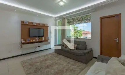 Casa para Venda - Santa Mônica, 3 Quartos,  200 m² - Belo Horizonte