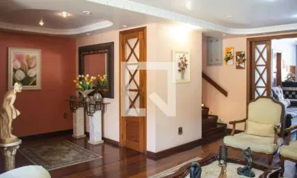 Casa para Venda - Cavalhada, 4 Quartos,  320 m² - Porto Alegre