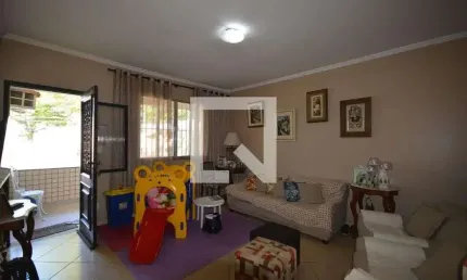 Casa para Venda - Irajá, 4 Quartos,  250 m² - Rio de Janeiro