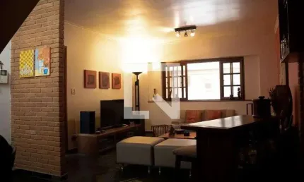 Casa para Venda - Vila Madalena, 3 Quartos,  206 m² - São Paulo