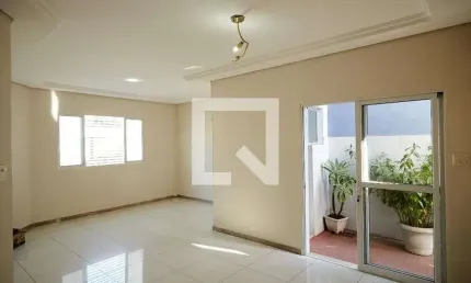 Casa para Venda - Sagrada Família, 3 Quartos,  300 m² - Belo Horizonte