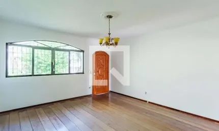 Casa para Venda - Vila Carrão, 2 Quartos,  414 m² - São Paulo