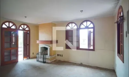 Casa para venda - são joão , 3 quartos,  650 m² - porto alegre